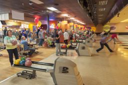 _DSC4811: Bowling action, Credit: Claude Laviano